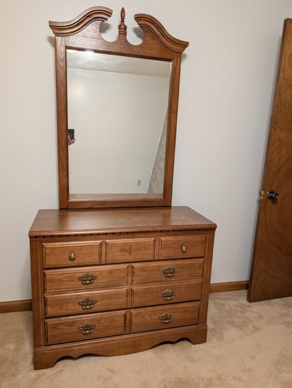 Keenan Elliott antique auction 8-29-2026