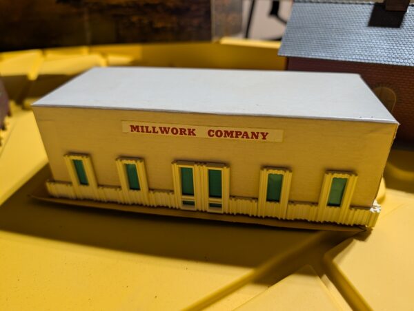 Keenan Elliott antique auction 8-29-2026