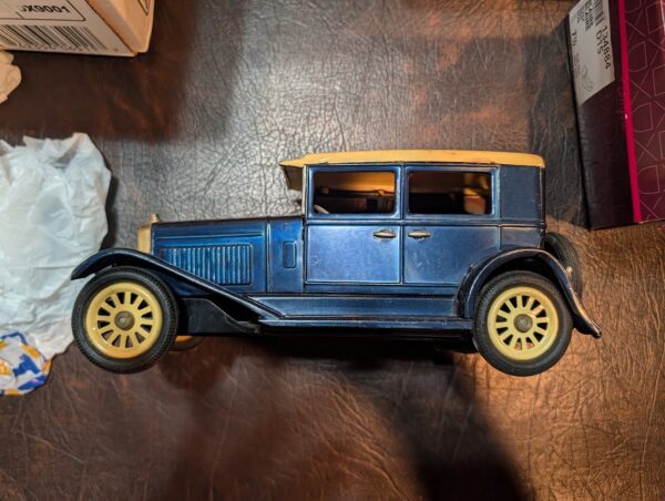 Keenan Elliott antique auction 8-29-2026
