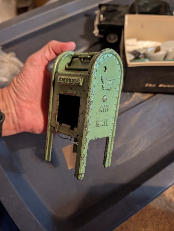 Keenan Elliott antique auction 8-29-2026