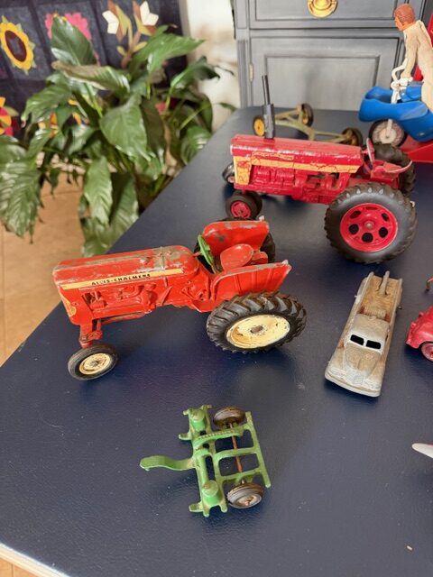 Keenan Elliott antique auction 7-29-2026