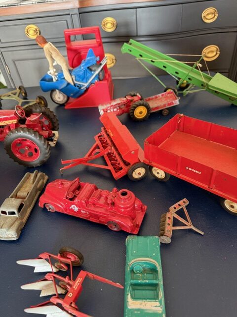 Keenan Elliott antique auction 7-29-2026