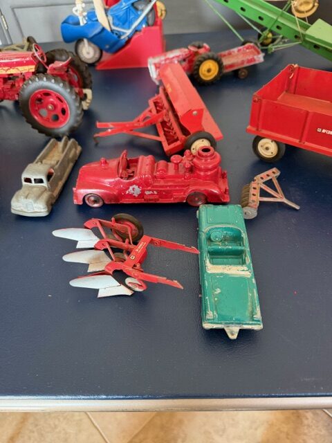 Keenan Elliott antique auction 7-29-2026