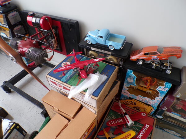 Estate Auction 9-12-2026
