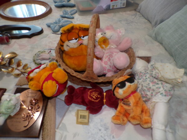 Estate Auction 9-12-2026